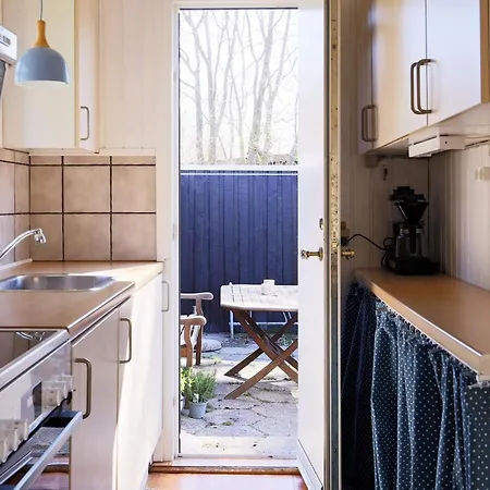 4 Person In Jaegerspris